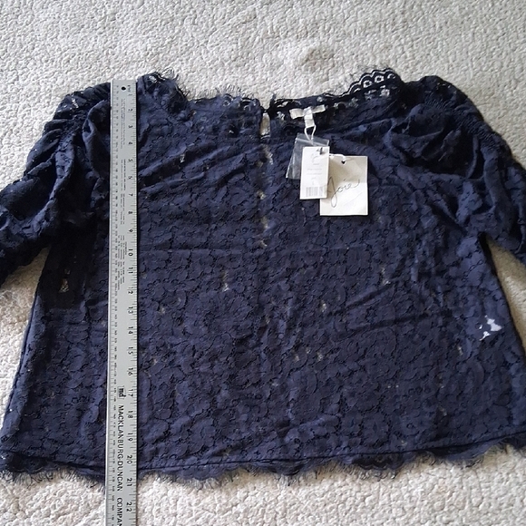 New Joie Midnight Blue Lace Blouse - Picture 5 of 6